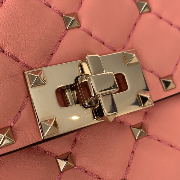 Auth Valentino Garavani Rockstud Spike crossbody - Picture 2 of 11
